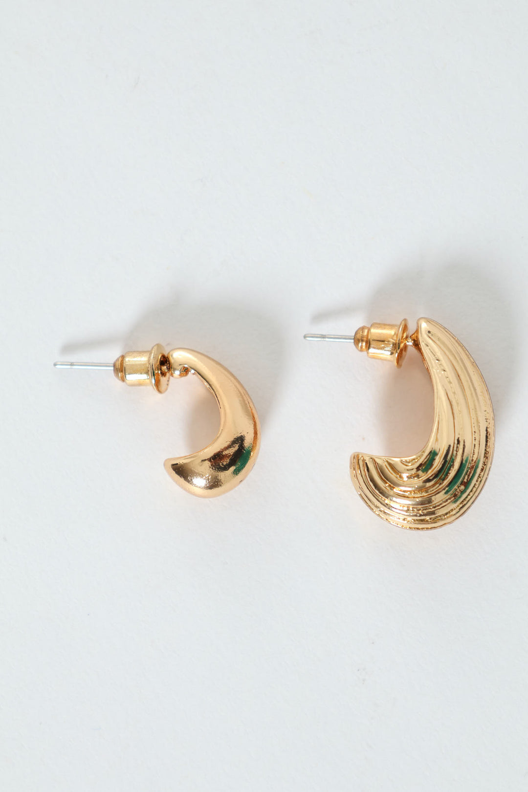 2 Pack Bubble Rigid Stud Earrings - Gold