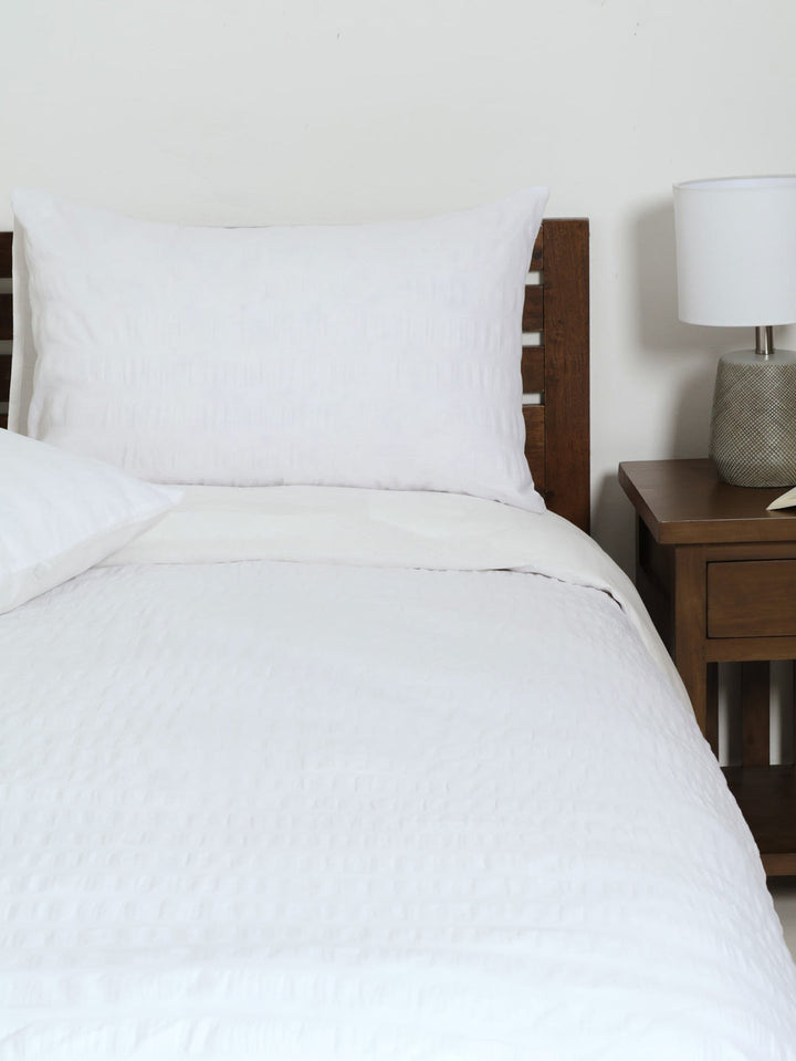 Seersucker Duvet Set - White