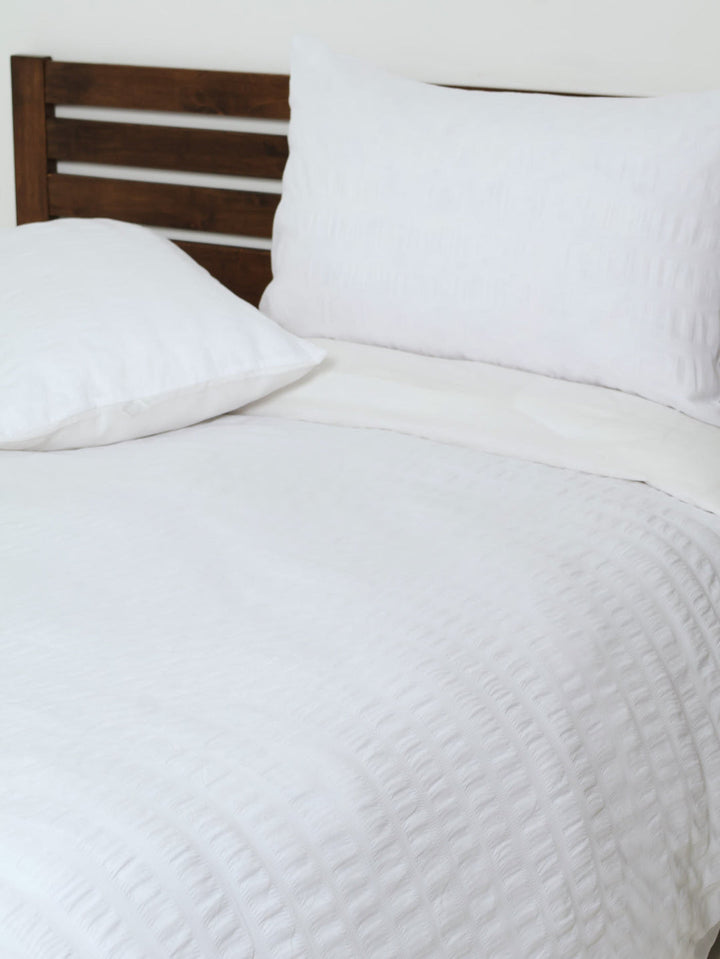 Seersucker Duvet Set - White