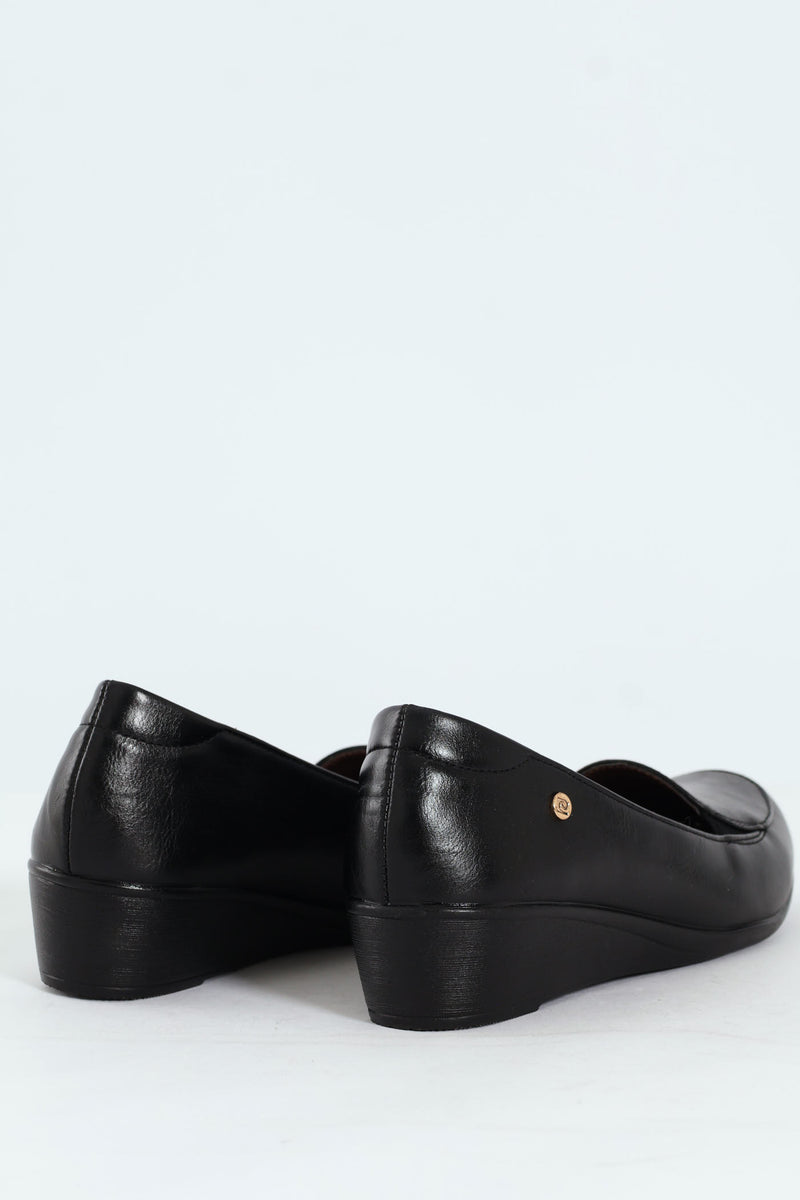 Ladies Elastic Slide Wedge