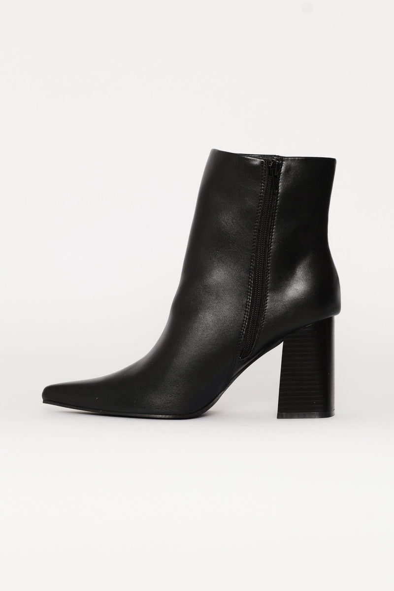 Shiny Pointed Ankle Boot - Black