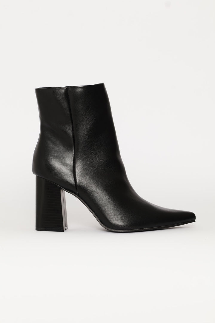 Shiny Pointed Ankle Boot - Black