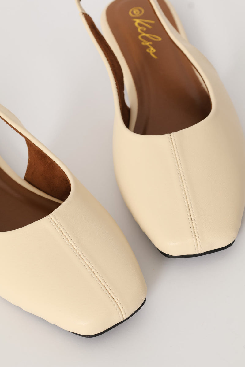 Aw26 Square Toe Slingback Pump - Off White