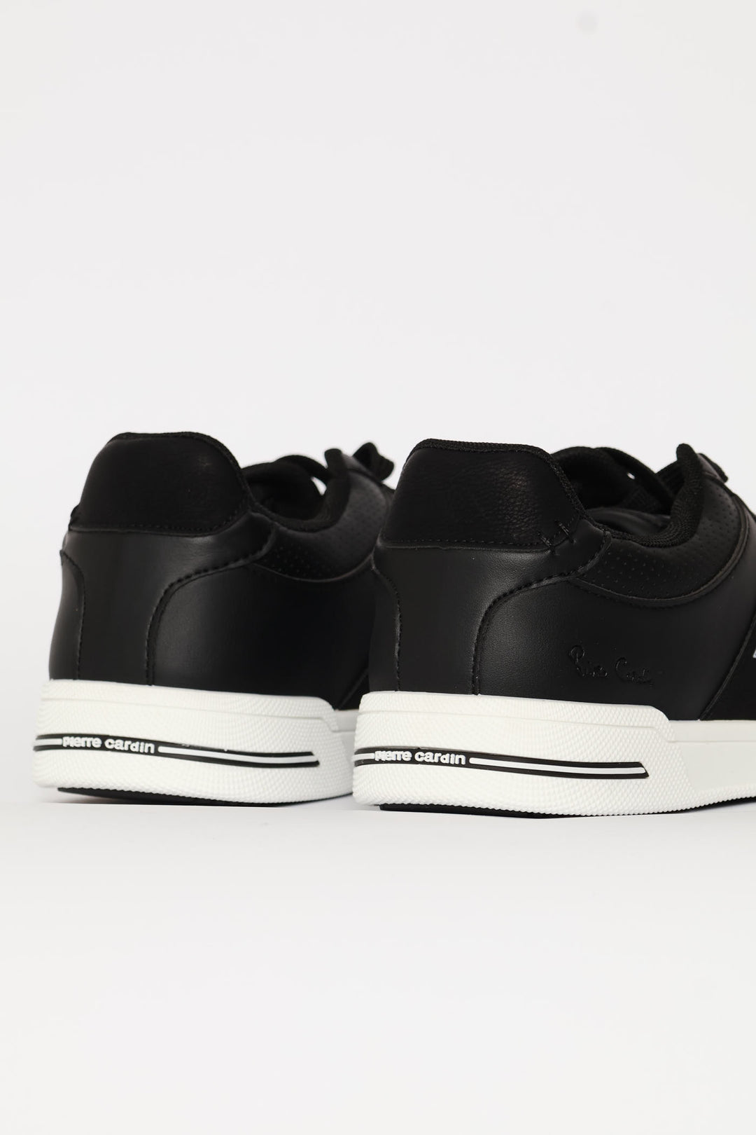 Stripe Detail Court Sneaker - Black