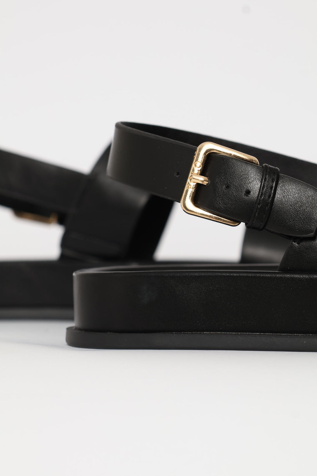 Moulded Unit Trim Sandal - Black