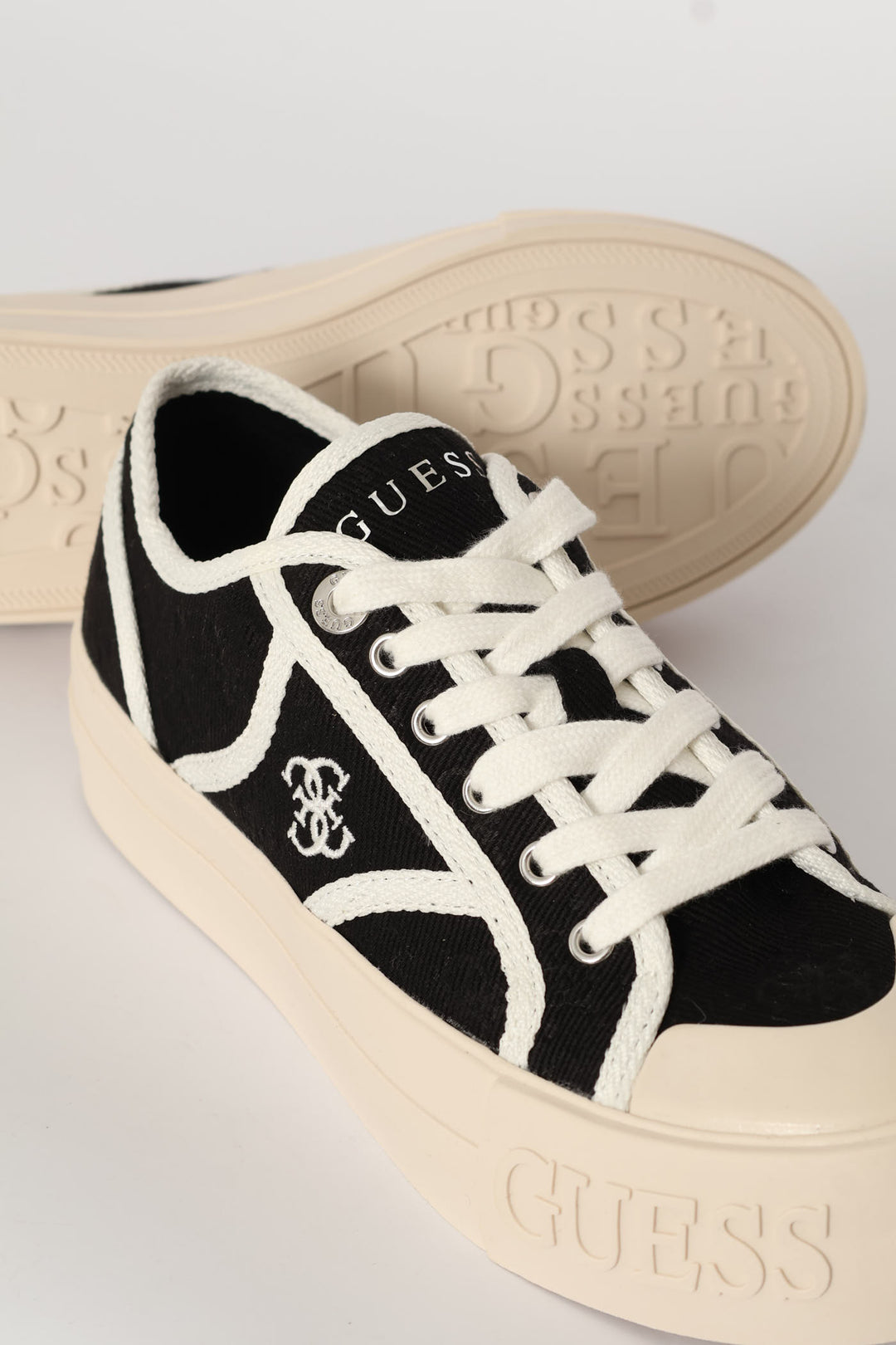 Guess Platform Sneaker - Black/White