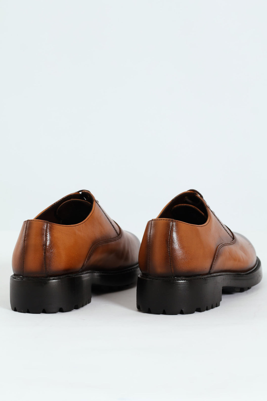 Plaine Toe Oxford Shoe - Tan