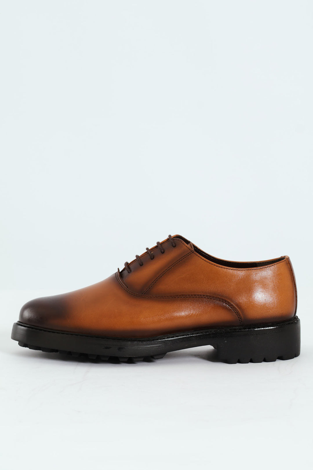 Plaine Toe Oxford Shoe - Tan