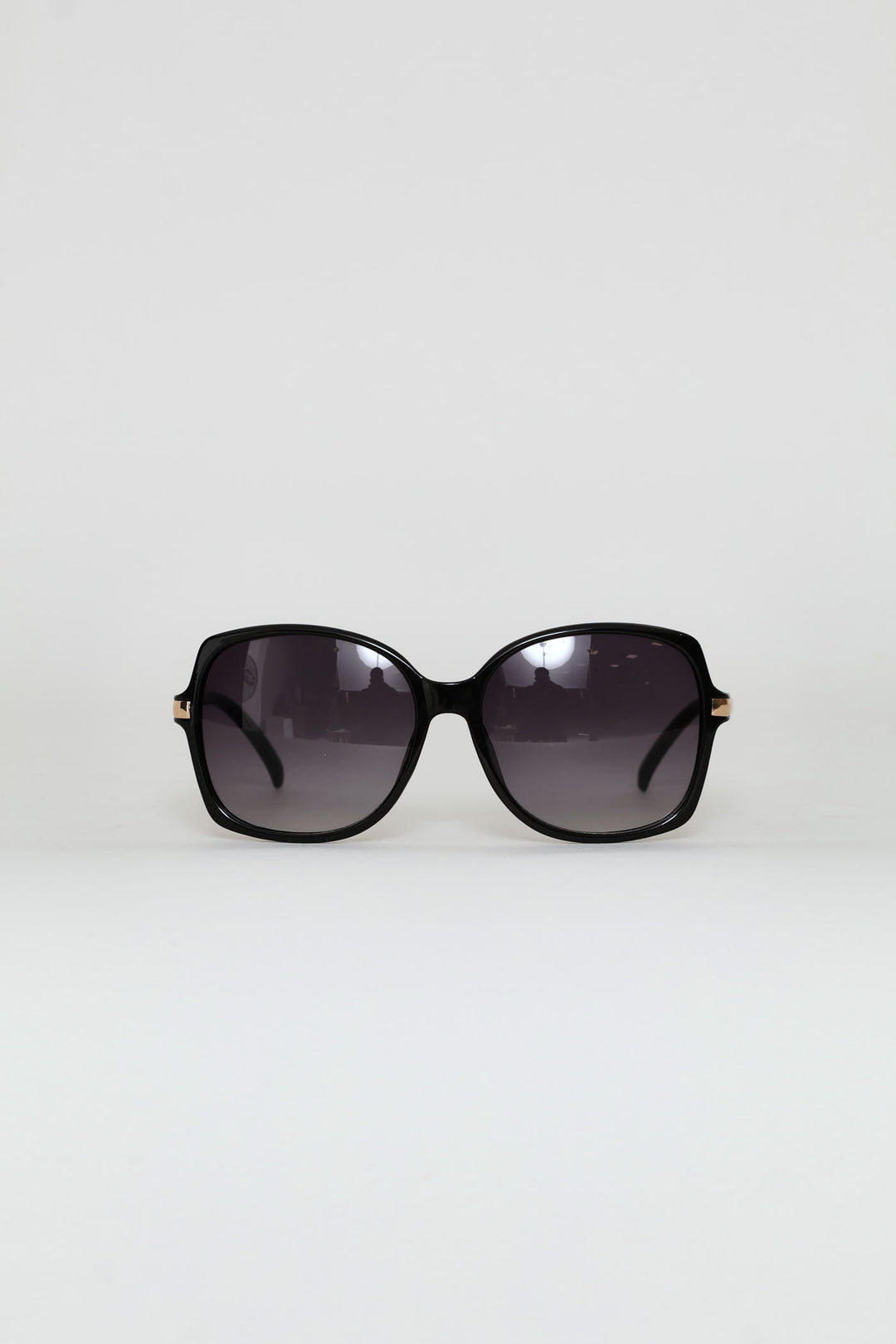 Large Retro Gold Detail Frame Smoke Lens Sunglasses - Black