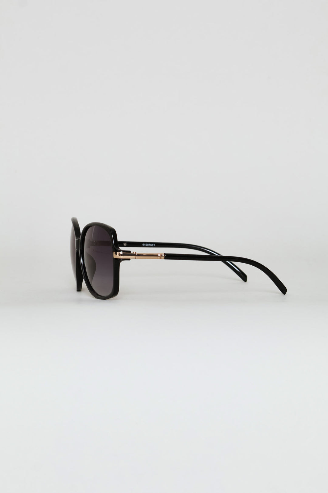 Large Retro Gold Detail Frame Smoke Lens Sunglasses - Black