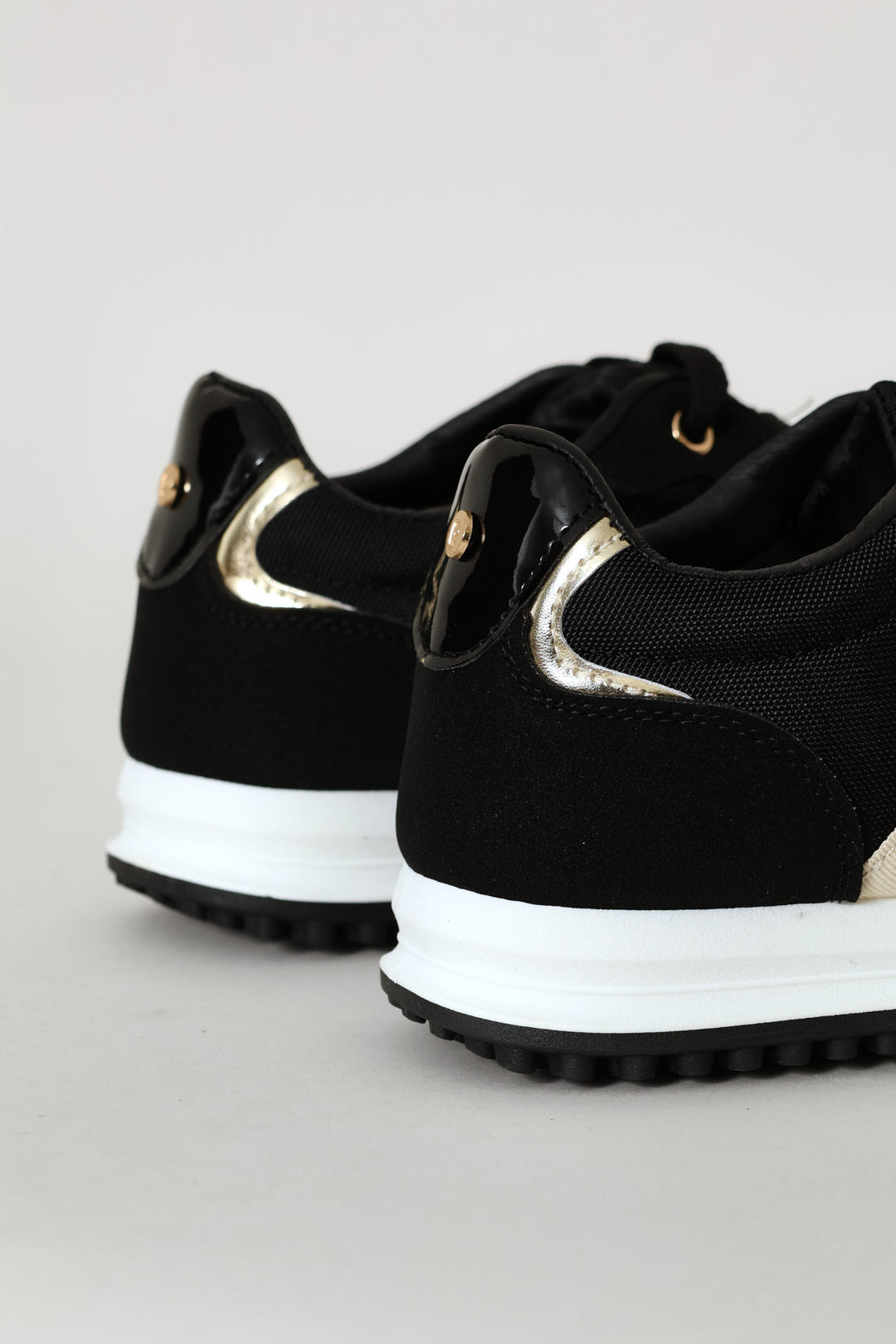 Casual Sneaker - Black