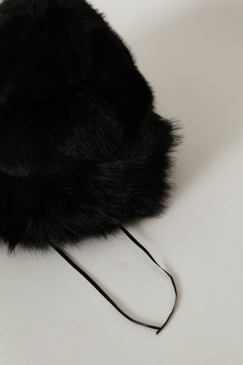 Turn Up Fluffy Hat - Black