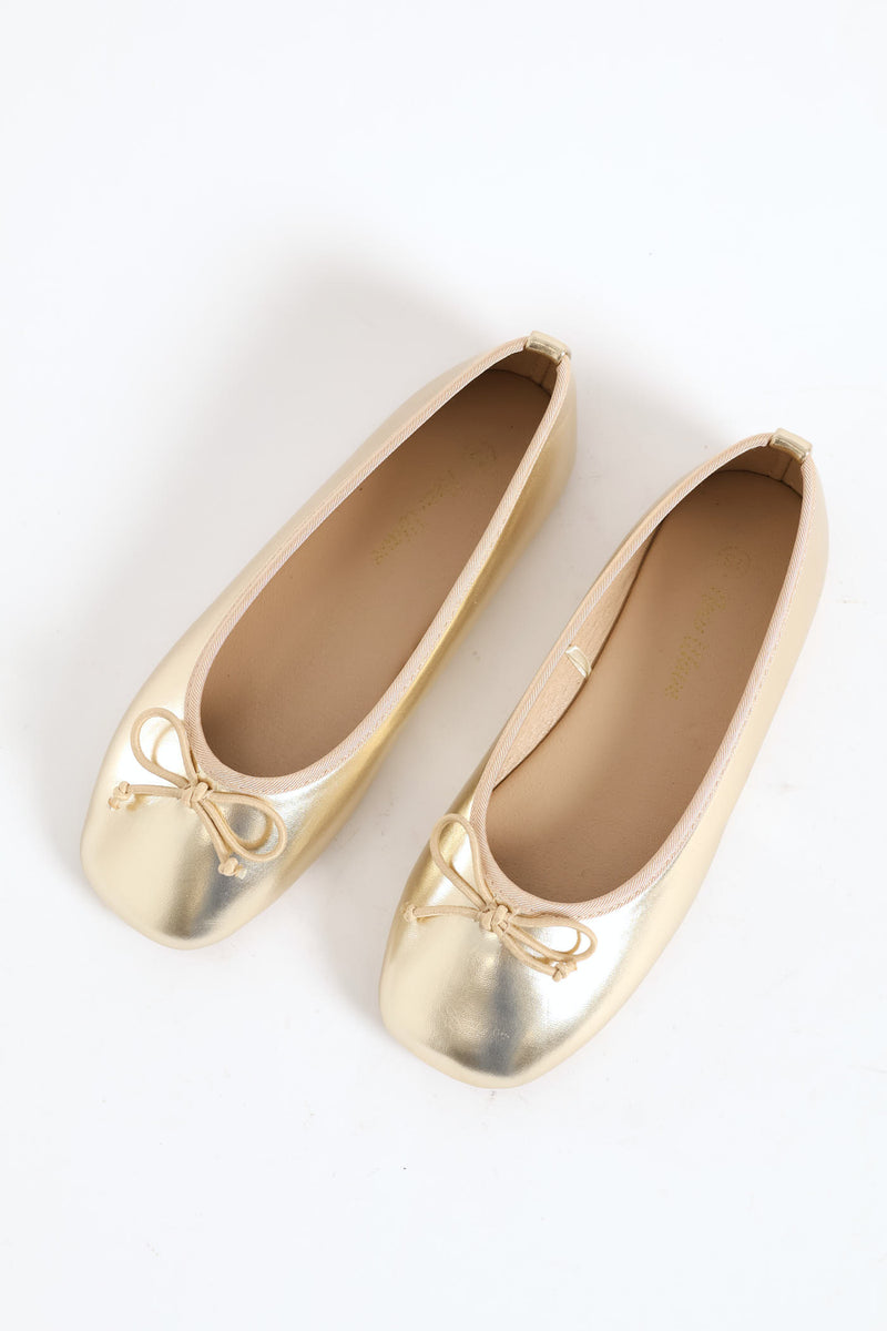 Girls Square Toe Pump - Gold