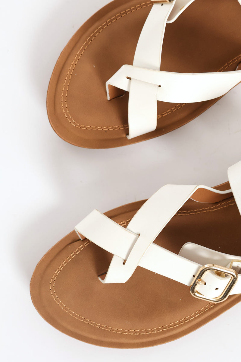 Toe Post & Buckle Detail Sandal - Off White