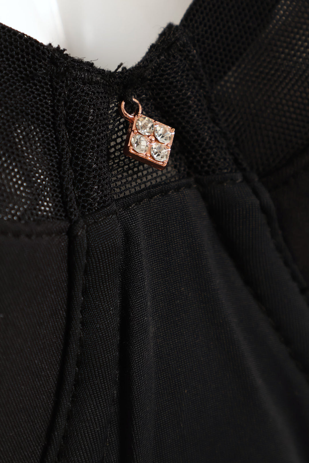 Soft Touch Minimiser Bra - Black