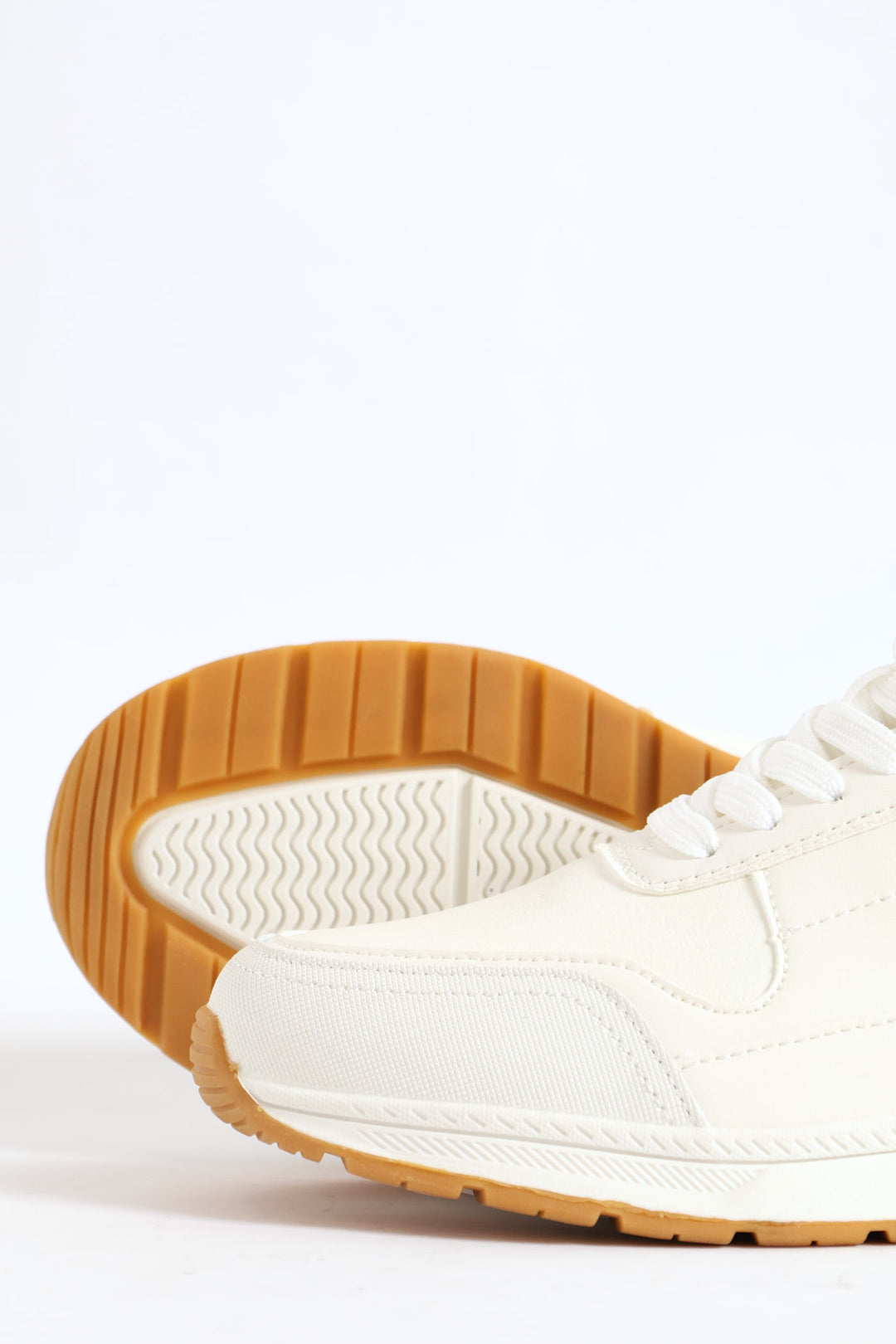 Smart Casual Lace Up Sneaker - White