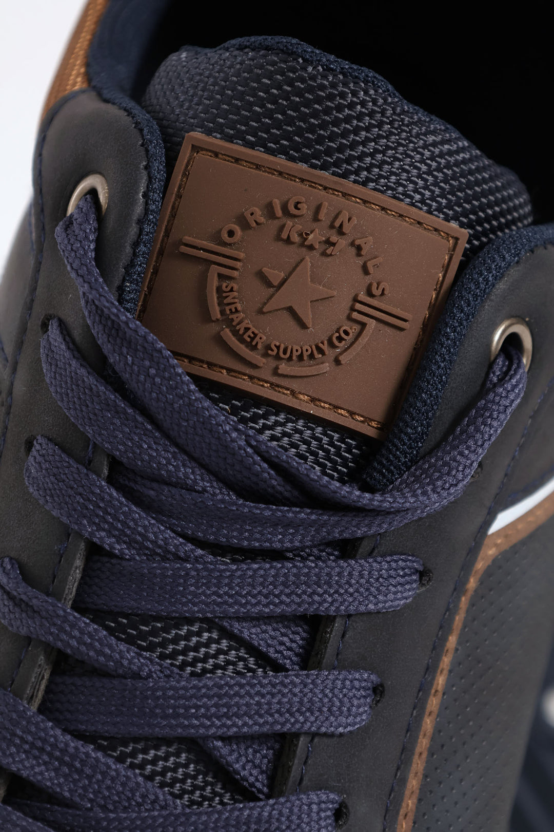 River Panelled Casual Sneaker - Navy