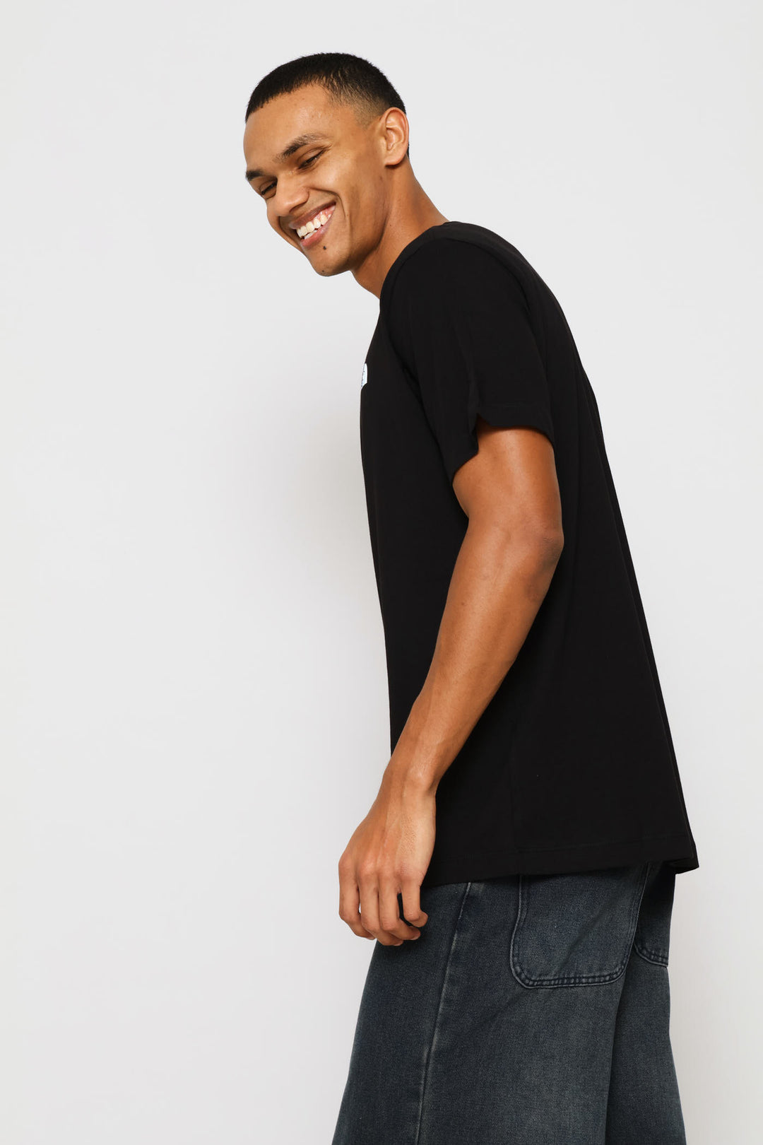 Vertical Regular Tee - Black