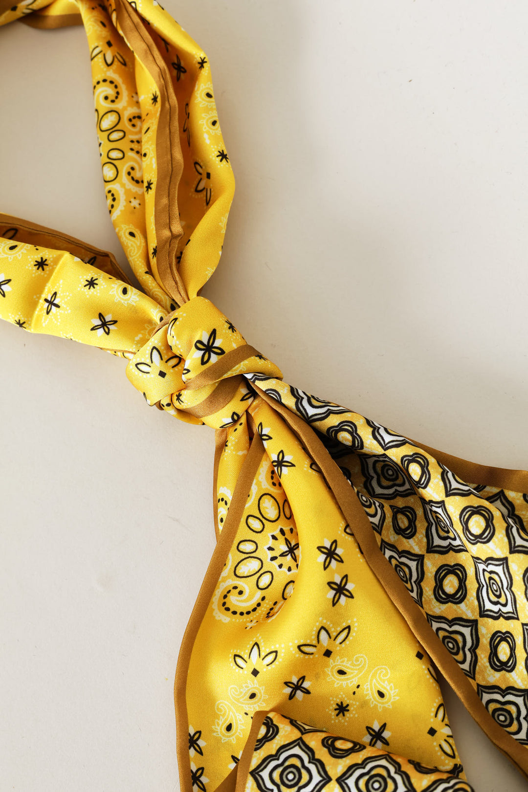 Floral Paisley Narrow Satin Fell Scarf - Yellow