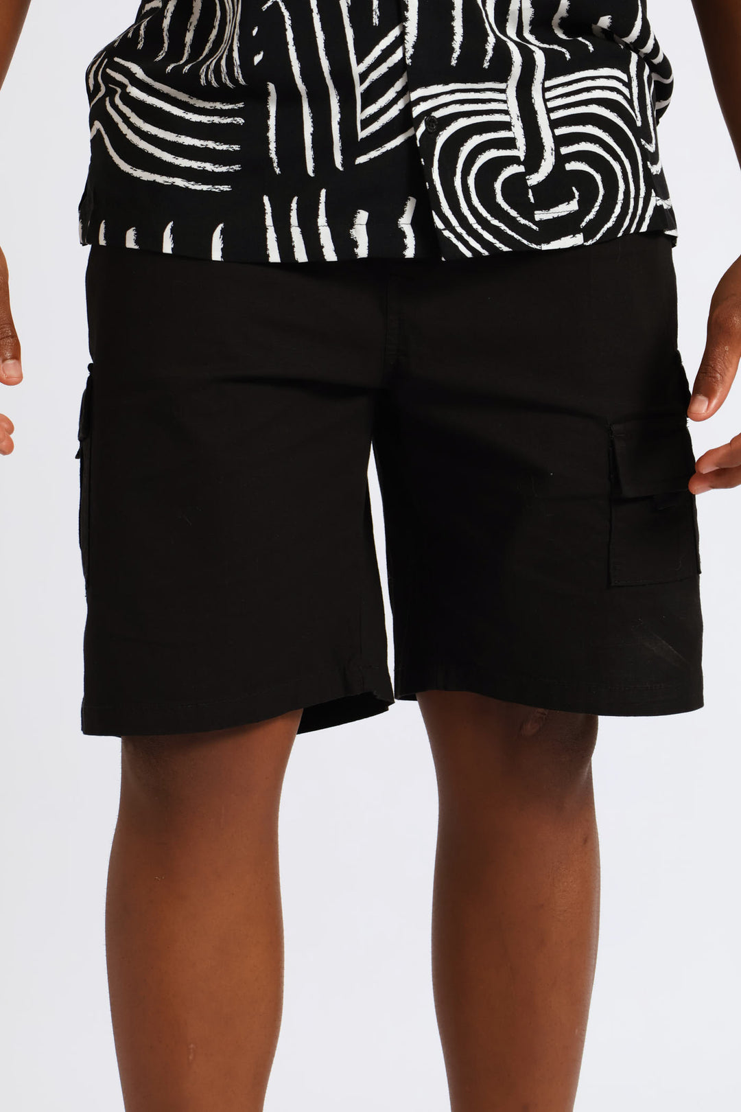 Multi Pocket Shorts - Black