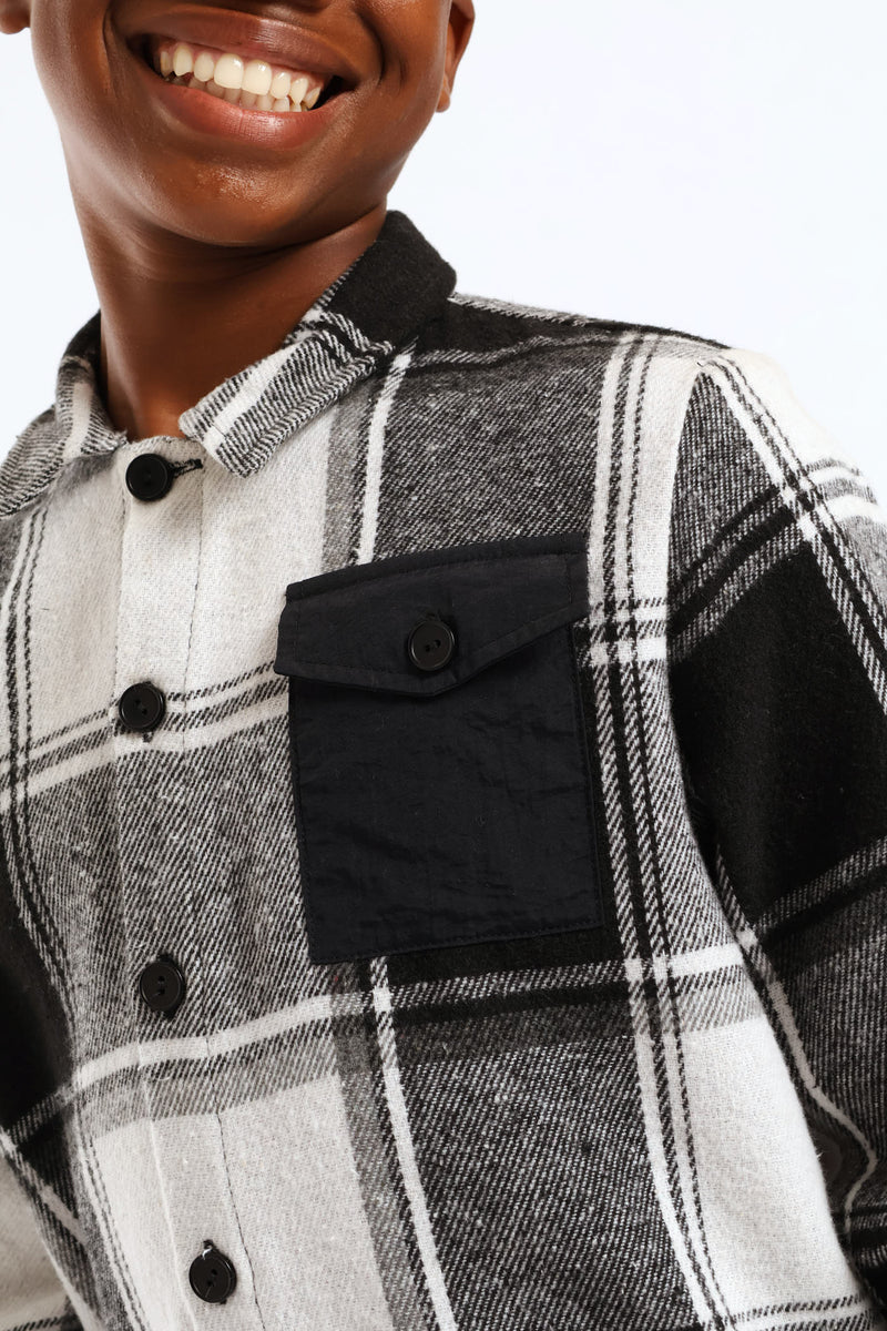 Boys Solid Pocket Flannel Shirt - Black/White