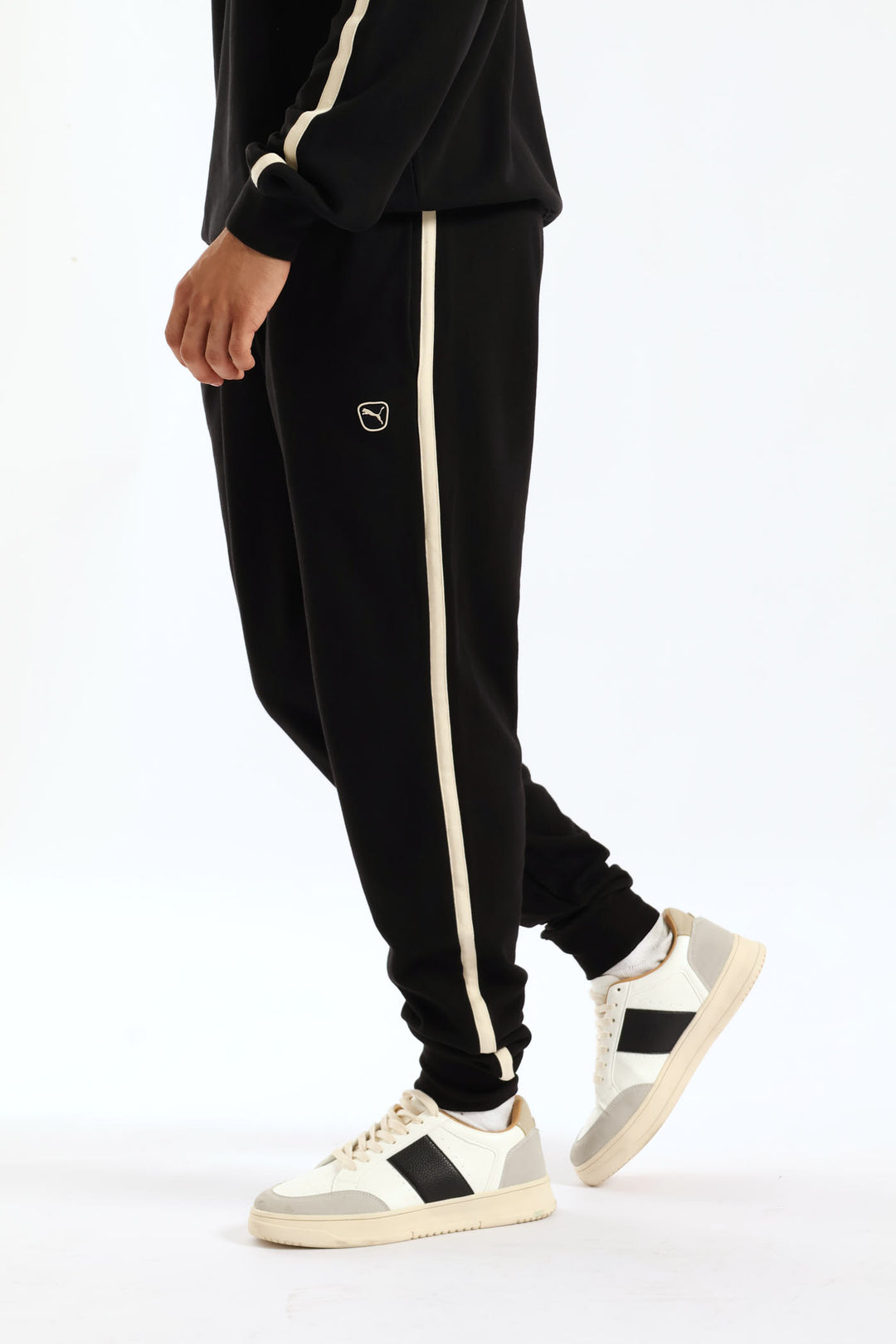 Essential Elevated Sweatpants - Black