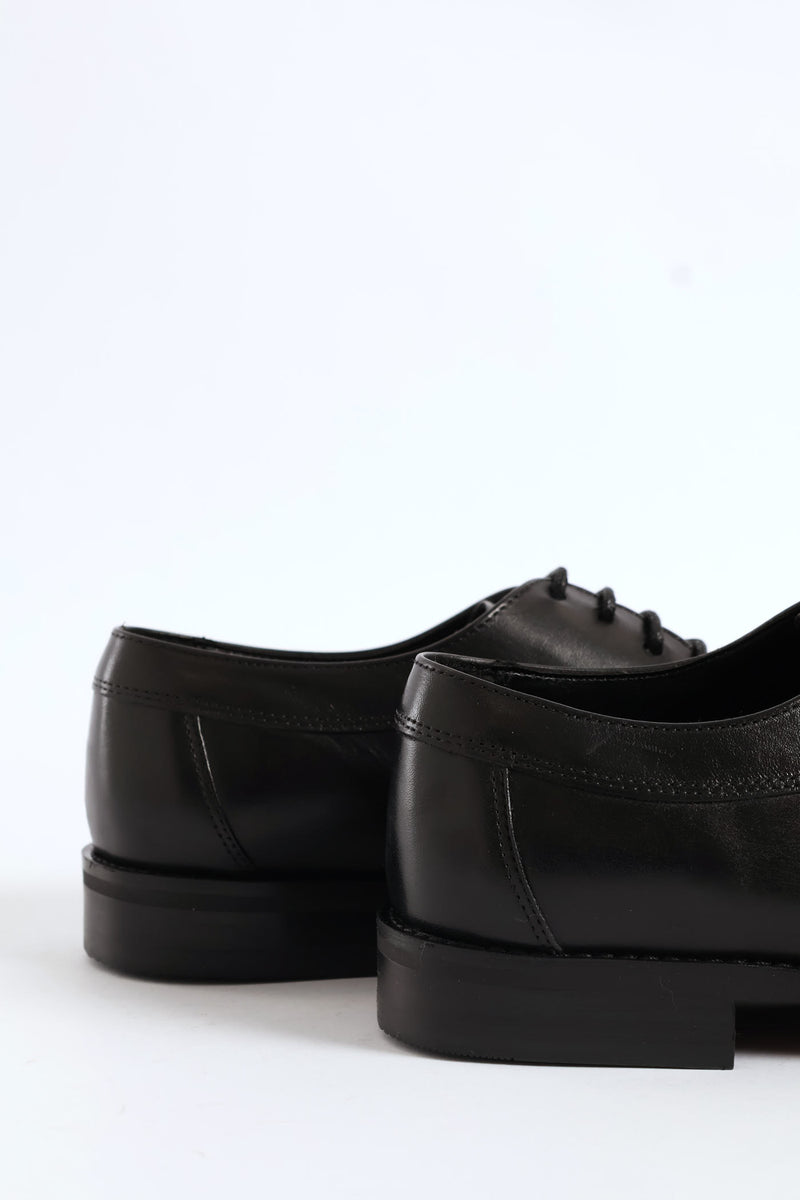 Leather Plain Toe Derby Shoe - Black