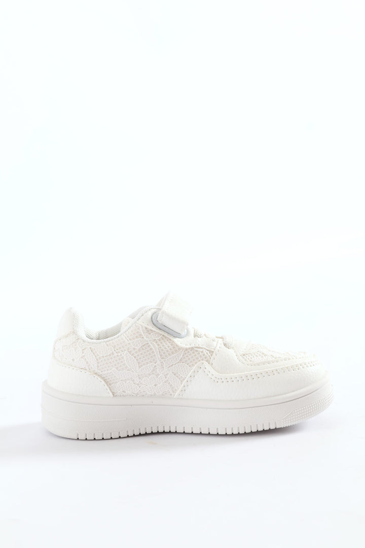 Pre-Girls Lace Court Sneaker - White