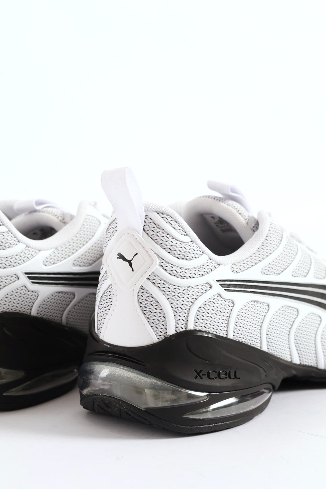 Voltra Lace Up Trainer - White