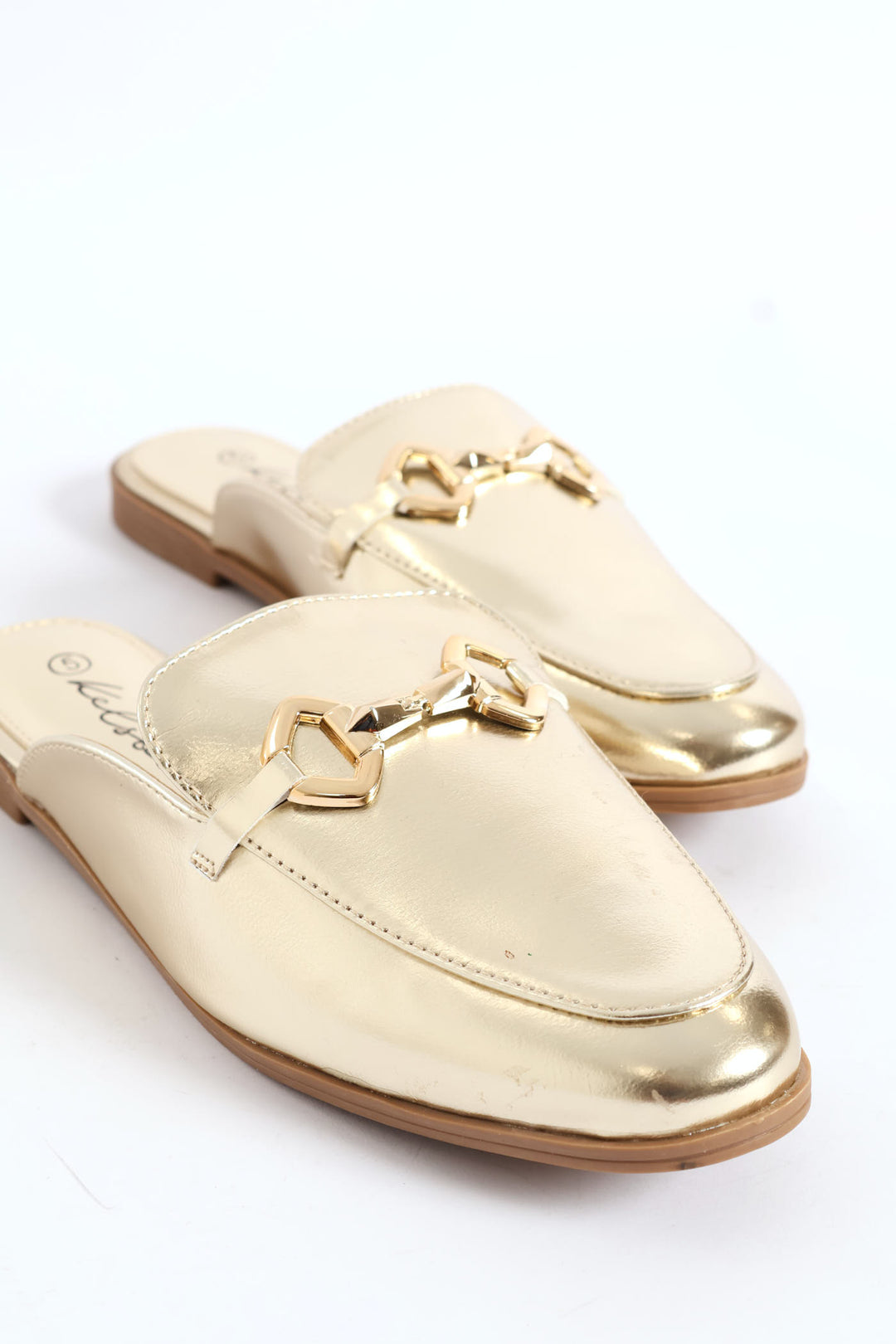 Gold Trim Metallic Push In - Gold