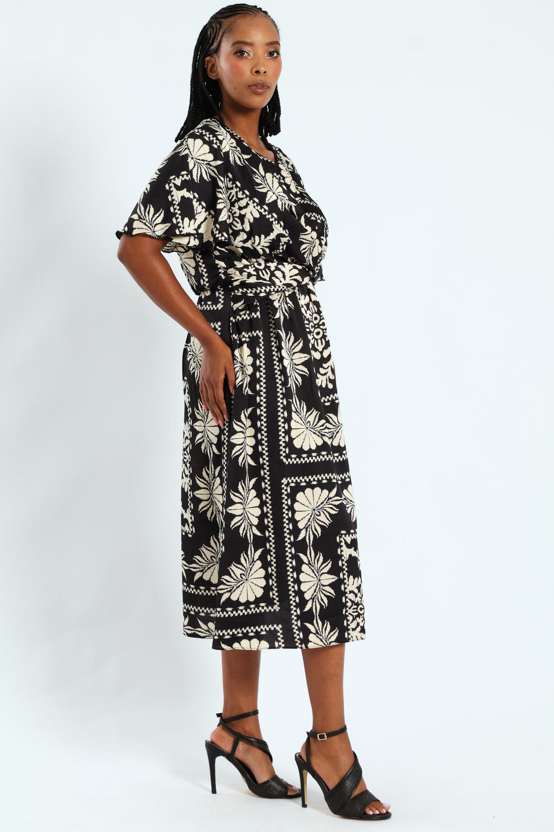 Flutter Sleeve Satn Midi Dress - Black/Cream
