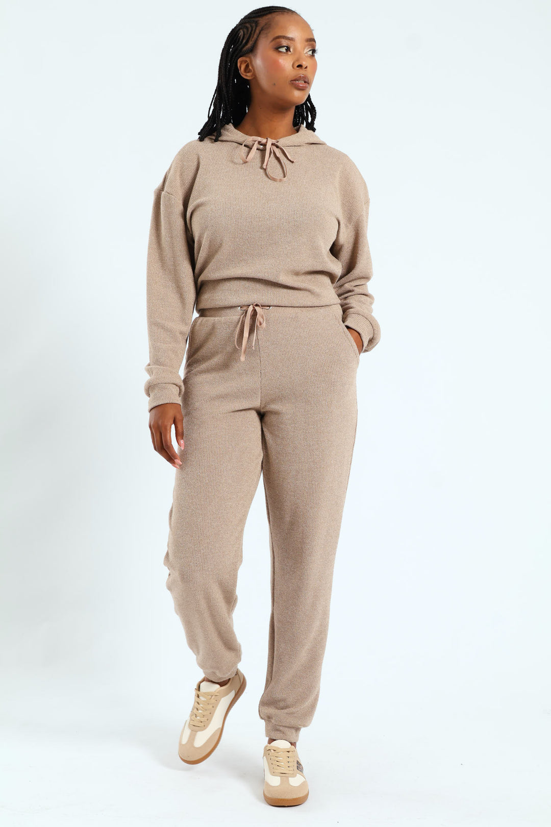 Leisure Jogger - Dark Beige