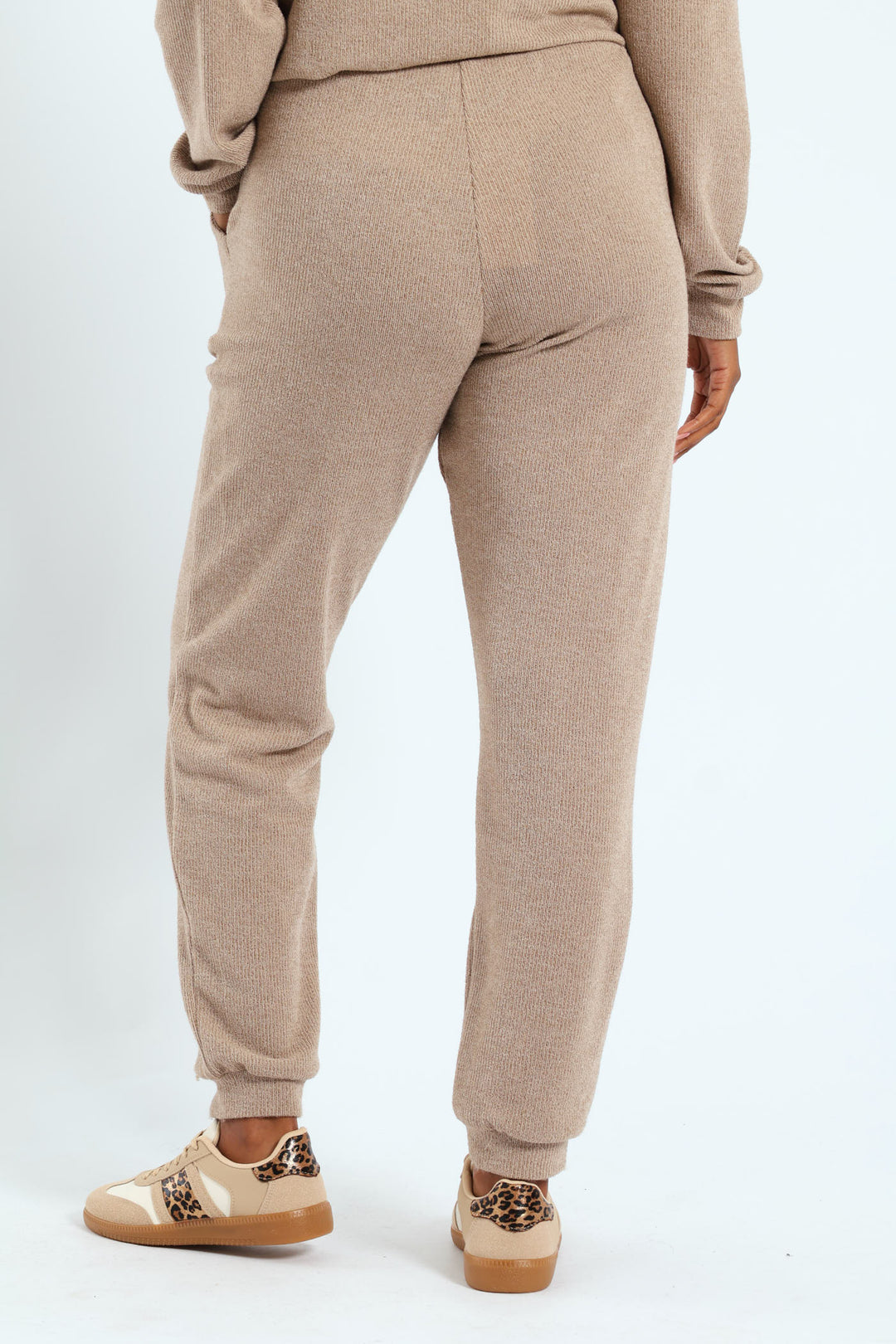 Leisure Jogger - Dark Beige