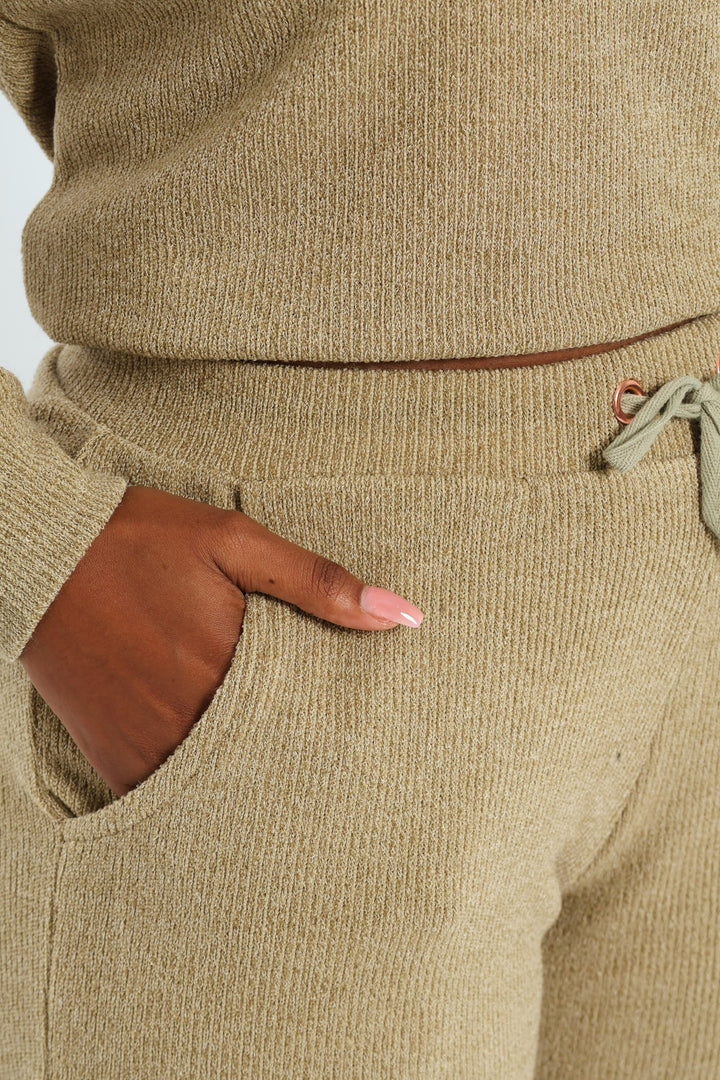 Leisure Jogger - Meadow Green