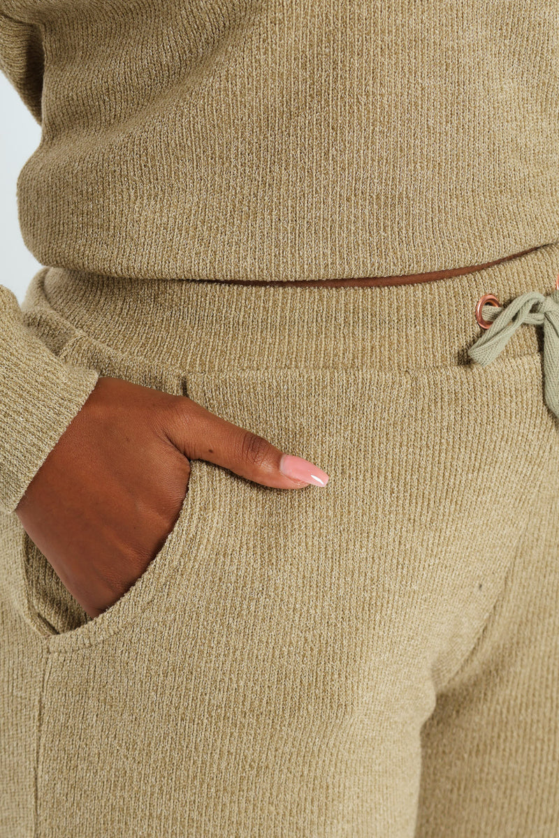 Leisure Jogger - Meadow Green