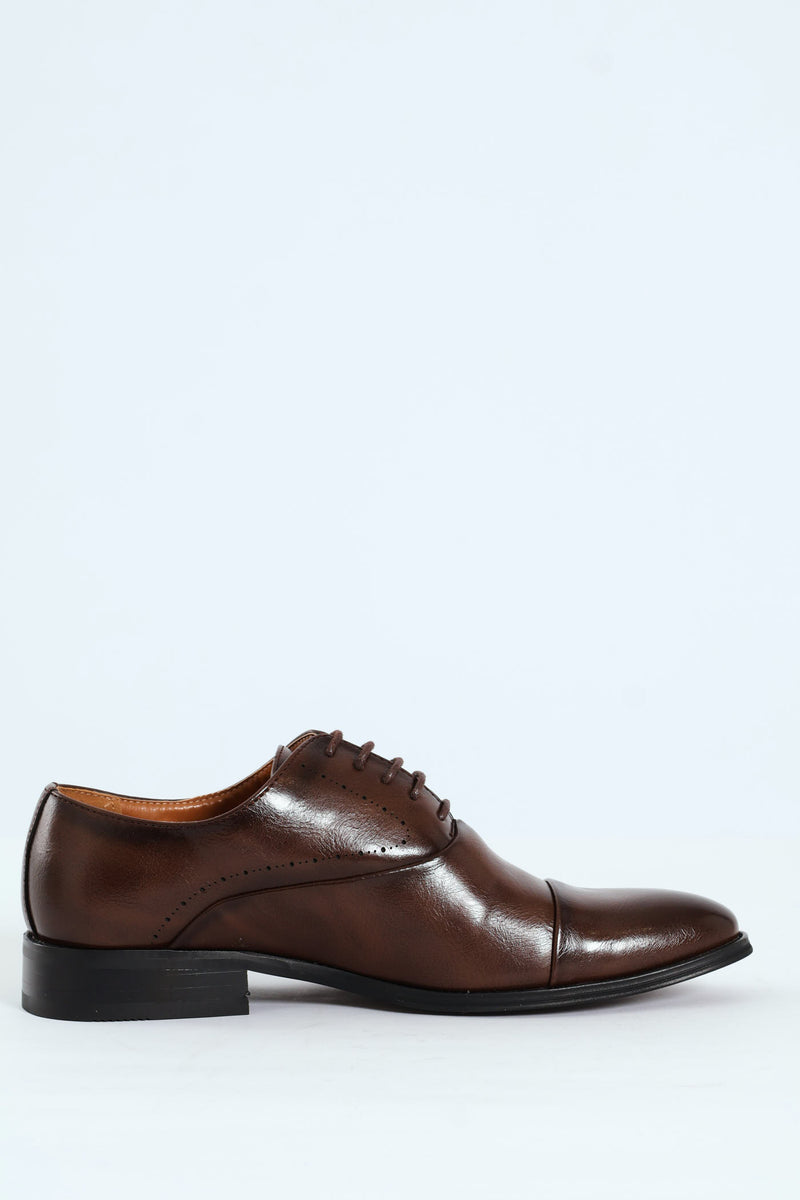 Toe Cap Oxford Shoe - Brown