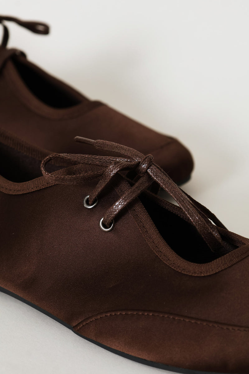 Lace Up Pump - Dark Chocolate