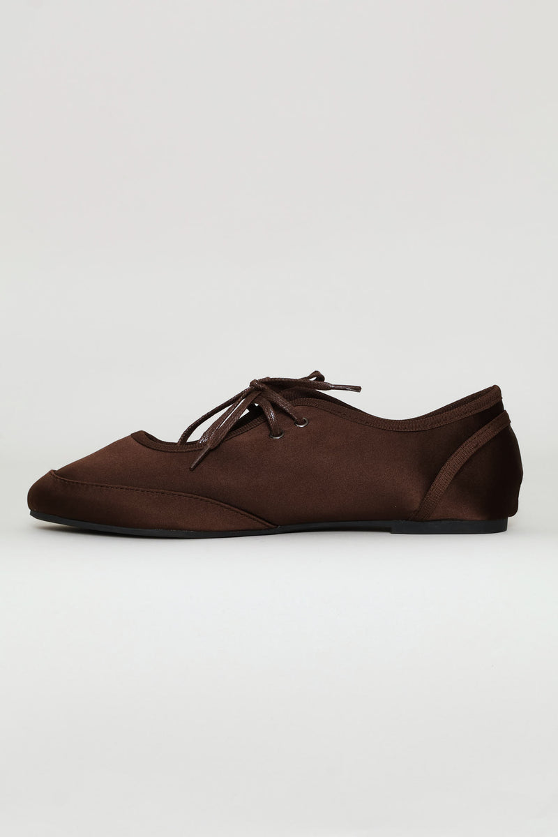 Lace Up Pump - Dark Chocolate