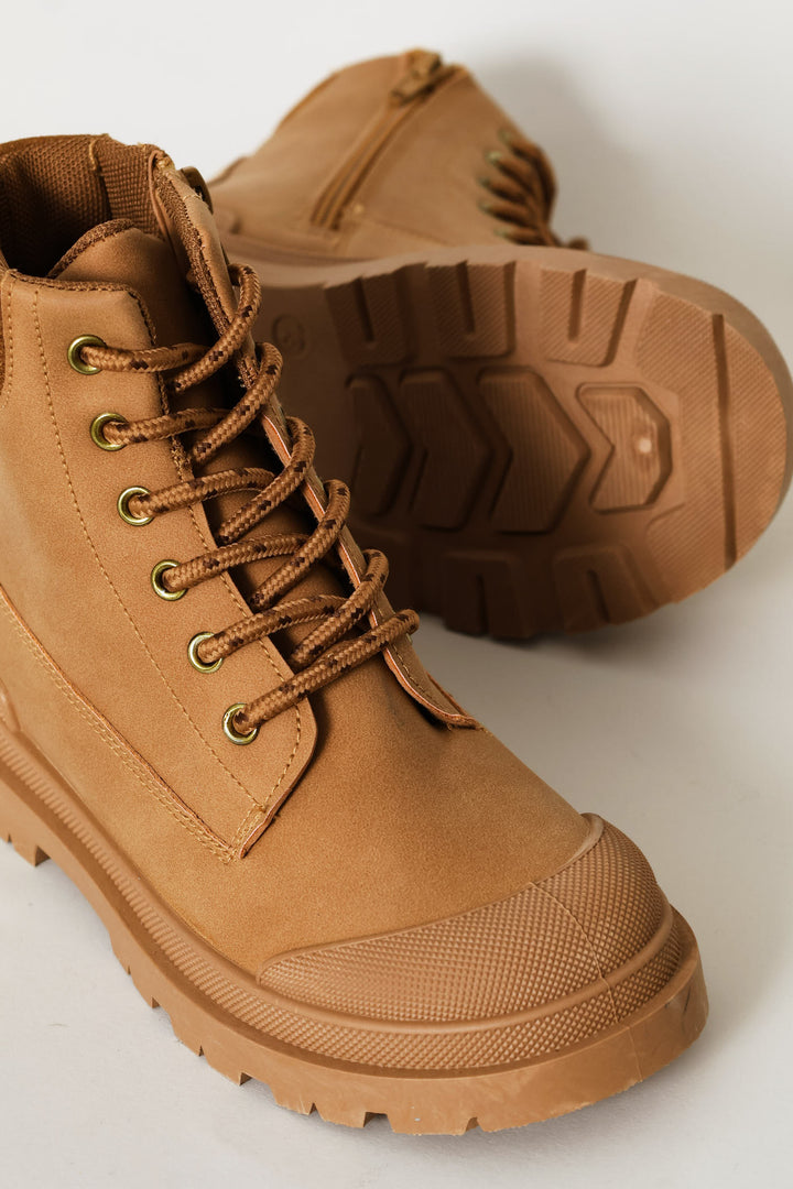 Boys Toe Cap Hiker Boot - Honey