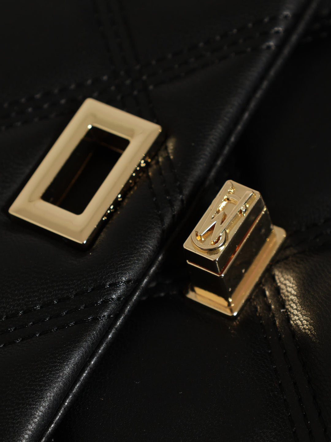 Brooney Crossbody Bag - Black