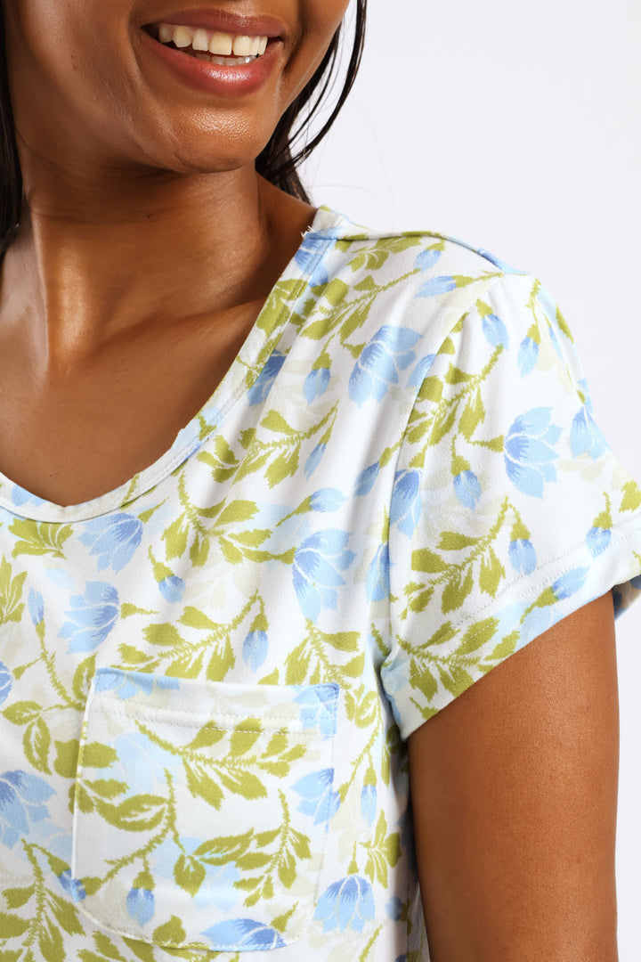 Soft Floral Leaves Print Pocket Tee - Green/Blue