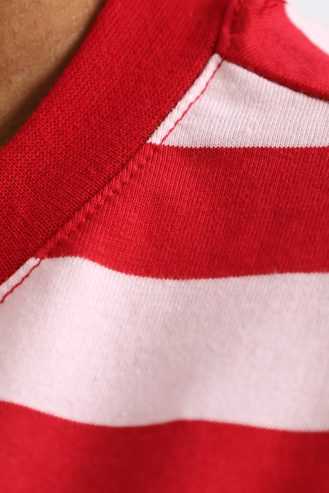 Boxy Regular Stripe Rib Neck Tee - Red/Pink