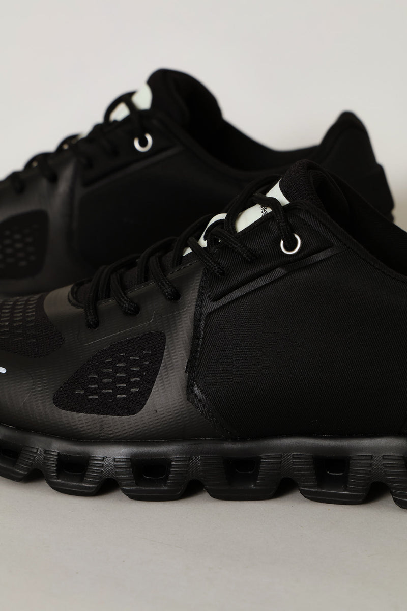 Steps Lace Up Trainer - Black