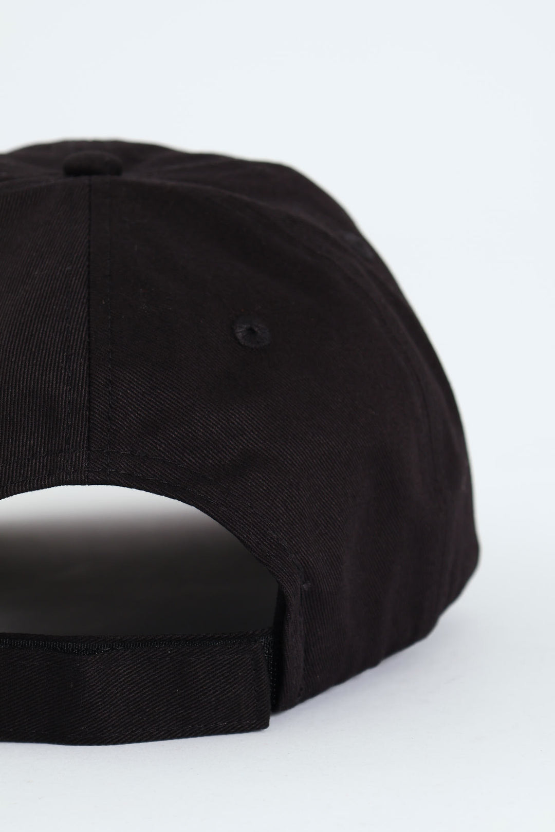 Essential Big Cat Cap  - Black