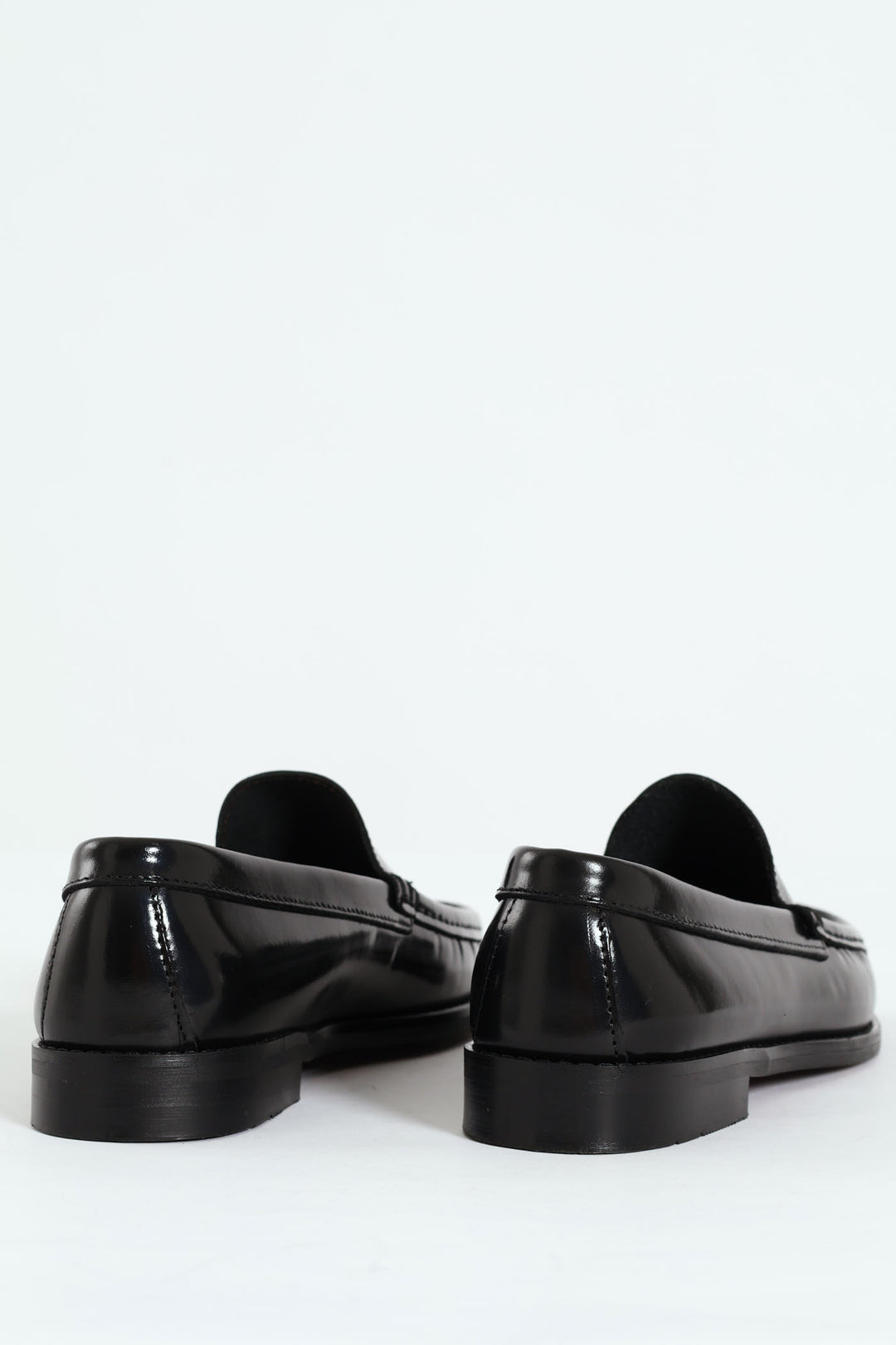 Hi Shine Plain Upper Moccasin - Black