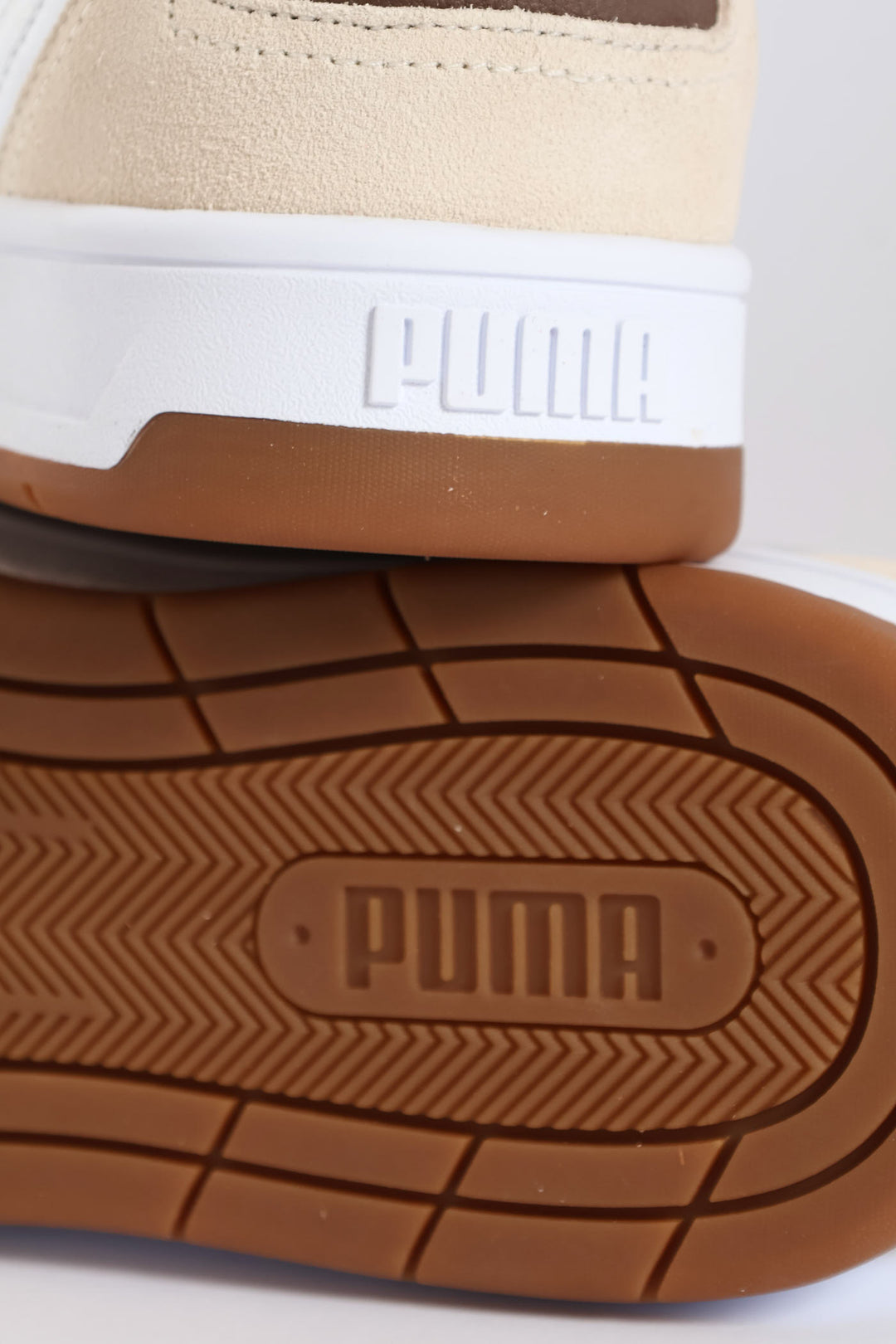 Court Classic Lux Sd Sneaker - White