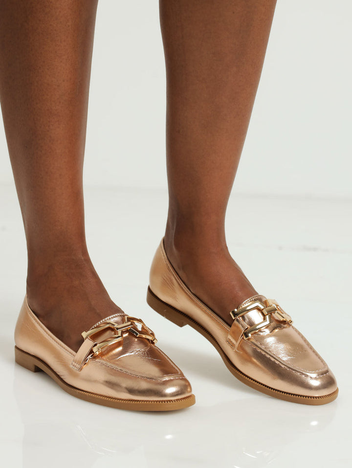 Classic Metallic Loafer With Chunky Link Trim - Rose Gold