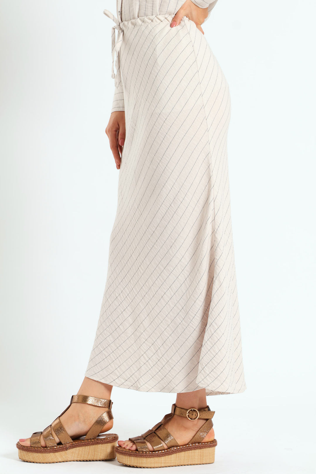 Bias Cut Diagonal Stripe Linen Midi Skirt - Cream/Black