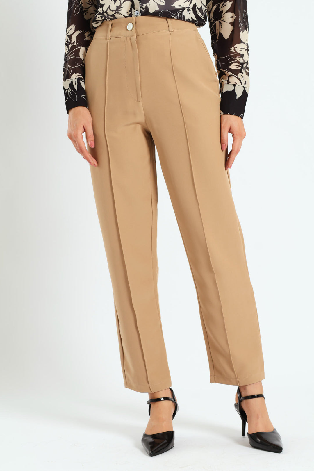 Pin Tuck Slim Leg Pant - Latte