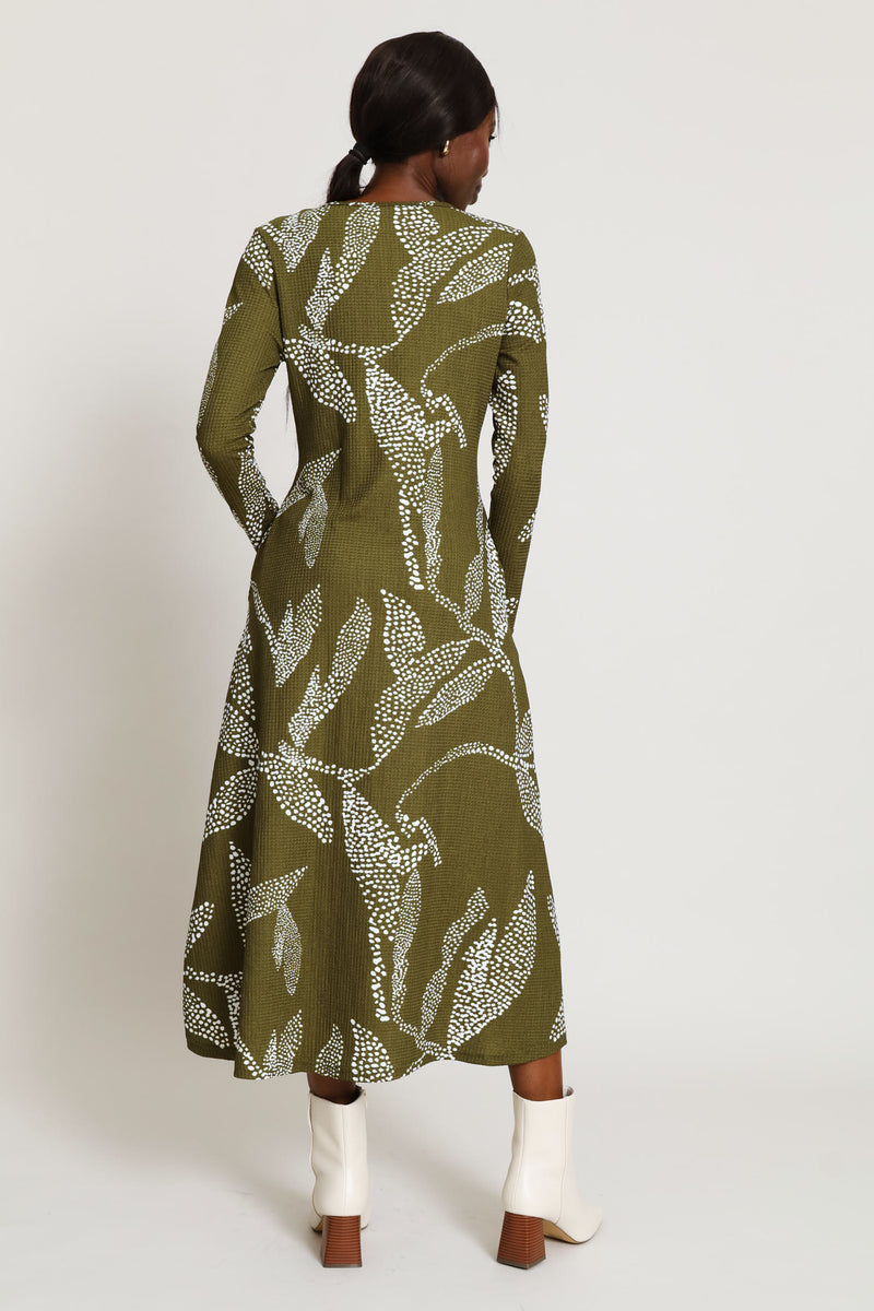 A-Line Crinkle Midaxi - White